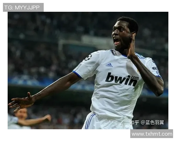 NFL足球球星的荣耀时刻与传奇故事全面解析